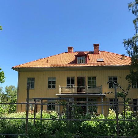 Lidhem Herrgard. Bed & Breakfast Och Mindre Lagenheter Віммербю Екстер'єр фото